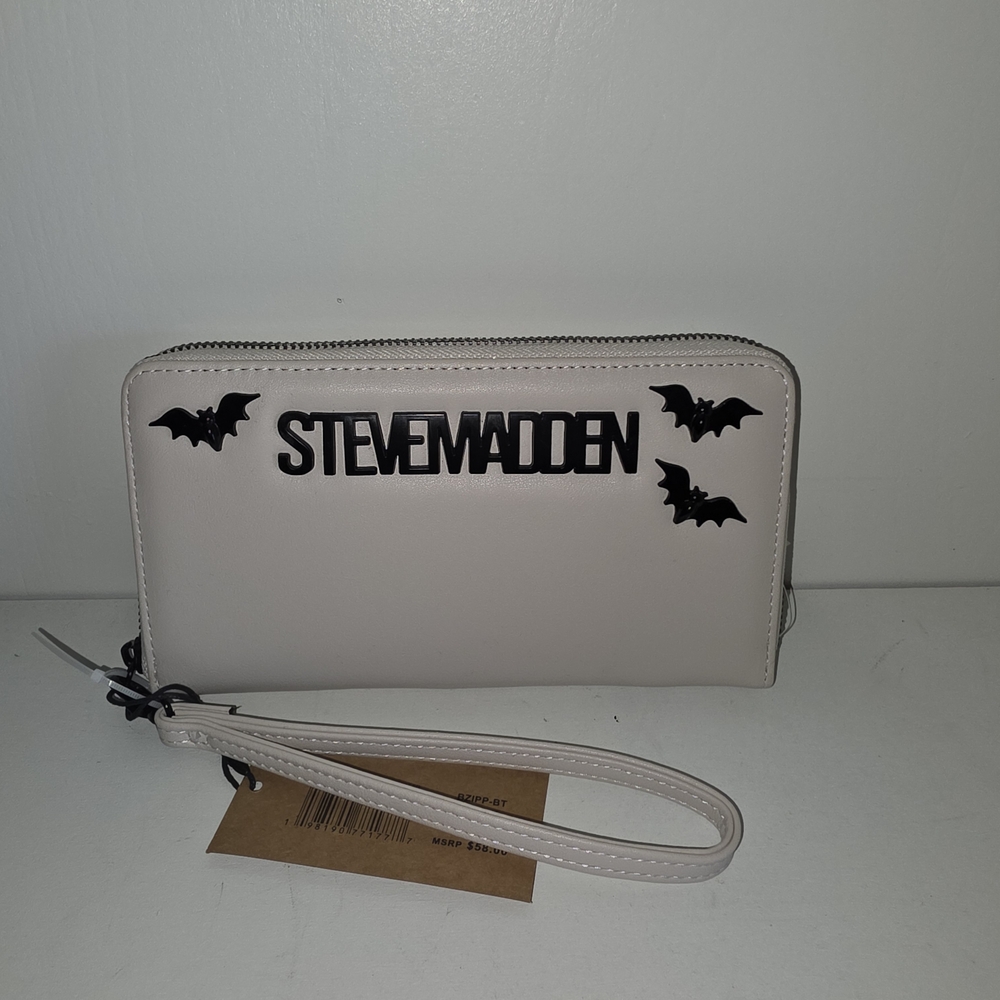 Steve Madden Halloween Wristlet Wallet White